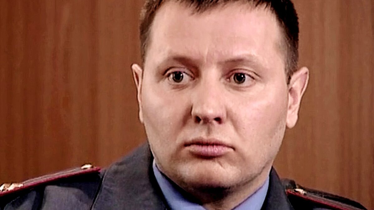 Укротила подполковника Карпова: вот как выглядит жена звезды «Глухаря»