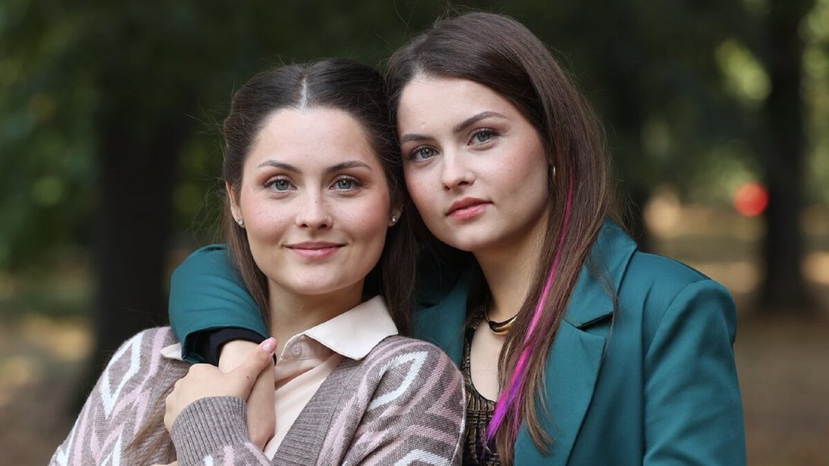 Кадр из сериала «Сестры»