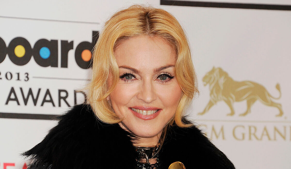 62-летняя Мадонна удивила фанатов неестественным лицом: «Похожа на инопланетянина»