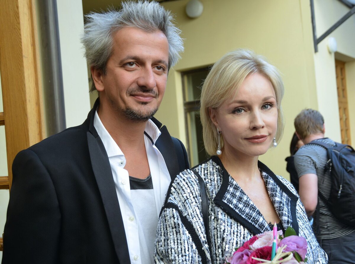 Вдова Табакова вернется на сцену театра благодаря дружбе с мужем Собчак