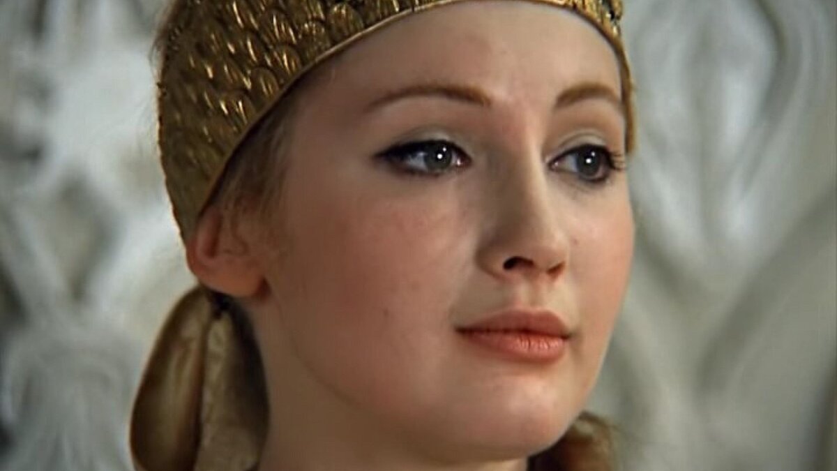 Покинула Россию и исчезла: что случилось с актрисой из комедии «Иван Васильевич меняет профессию» Ереминой