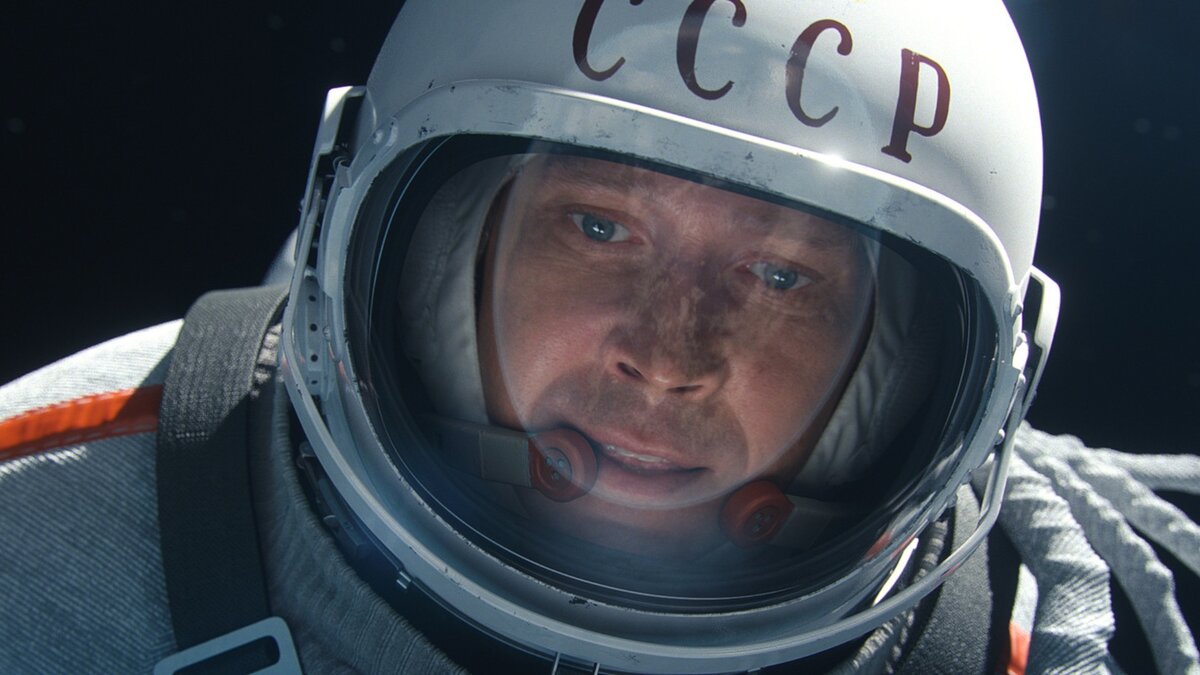 В фильме «Время первых» с Мироновым наврали с три короба: вот почему Леонов на самом деле мог умереть