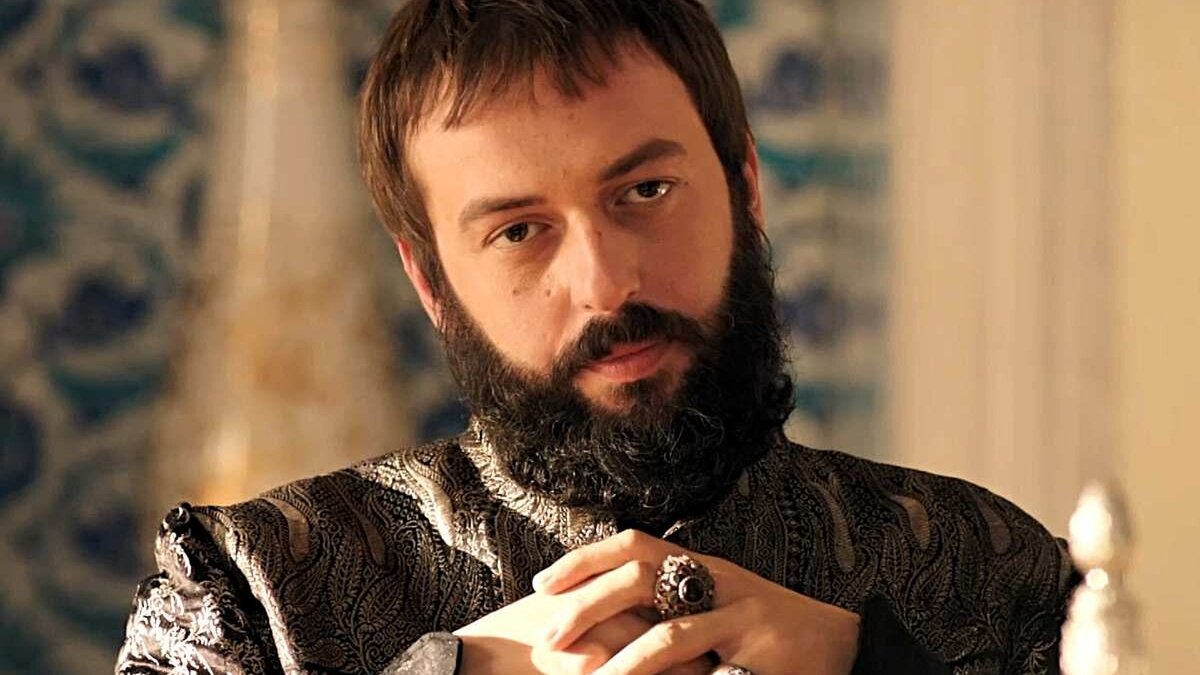 Кадр из сериала «Великолепный век»