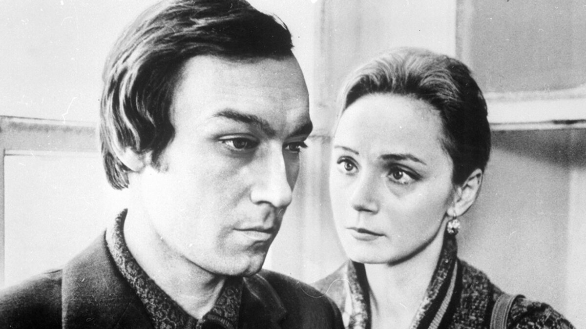 В этом фильме Янковский одними глазами играл лучше современных актеров: стоит посмотреть хотя бы ради финала