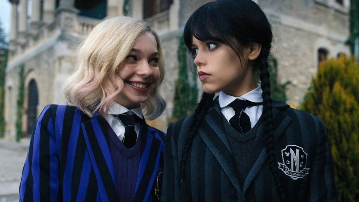 Кадр из сериала «Уэнсдэй»