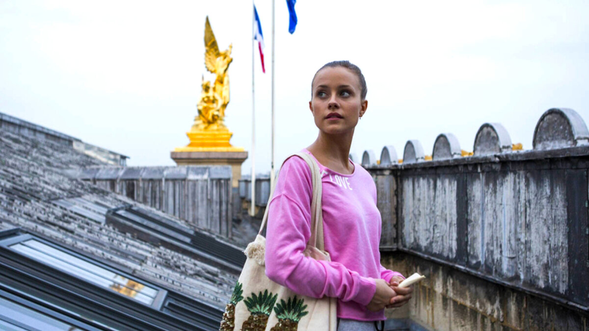В Париже есть не только Эмили: вот еще 4 крутых сериала, погружающих в атмосферу Франции