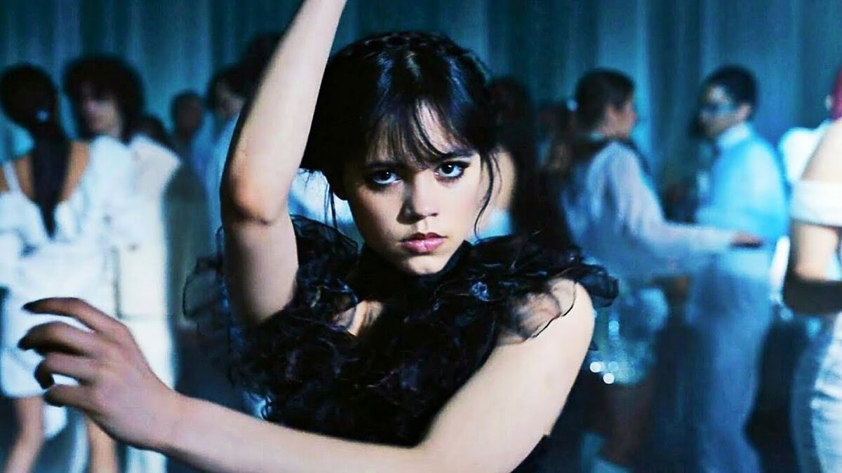 Кадр из сериала «Уэнсдэй»