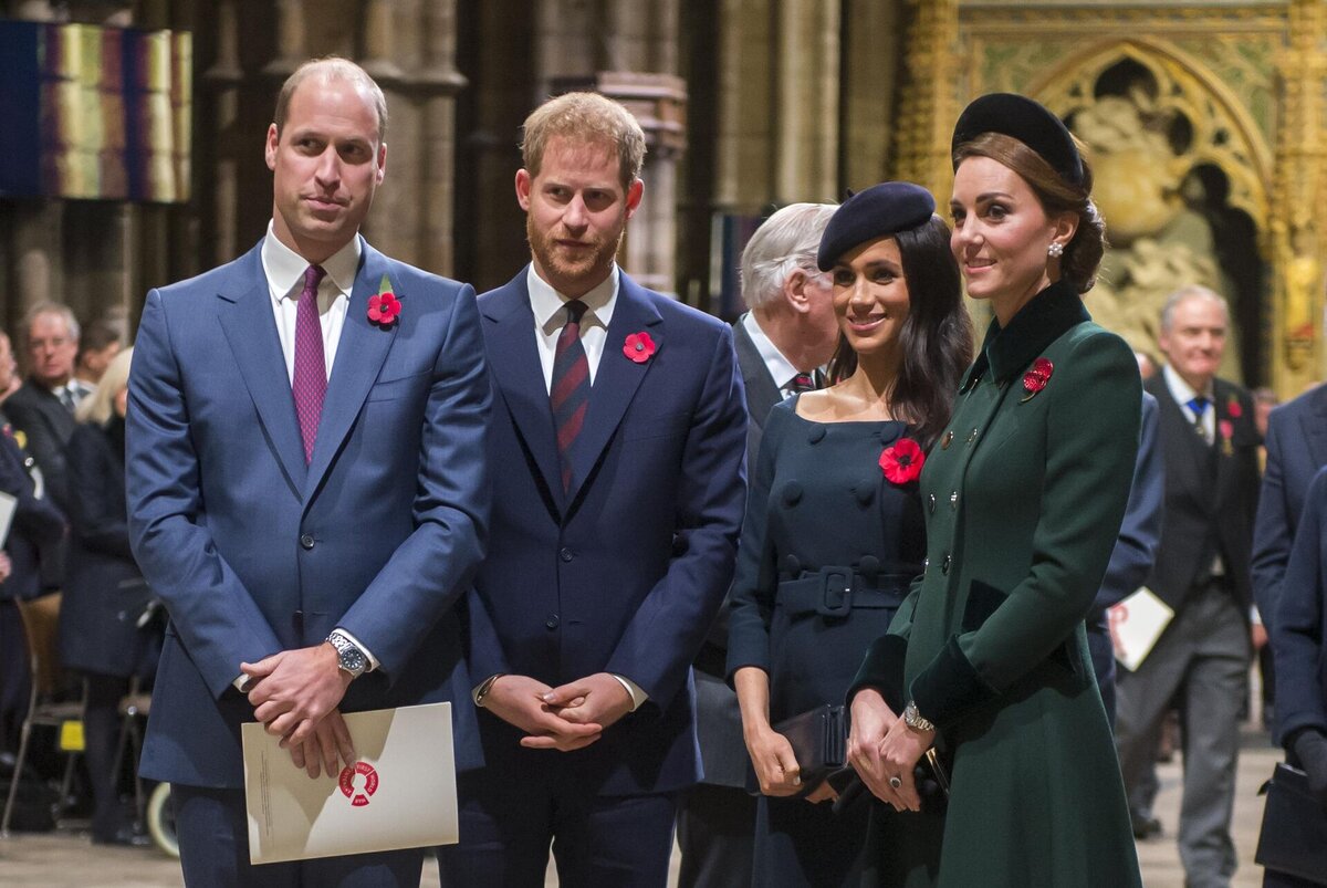 «Кейт Миддлтон была ошеломлена» : Меган Маркл и принц Гарри удивили герцогиню подарком
