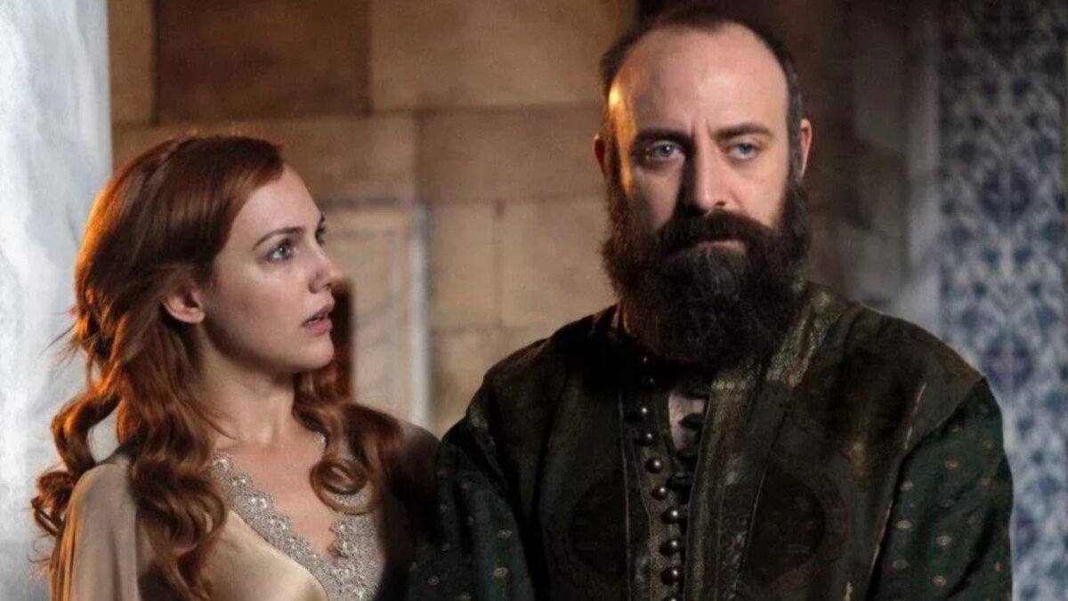 Кадр из сериала «Великолепный век»