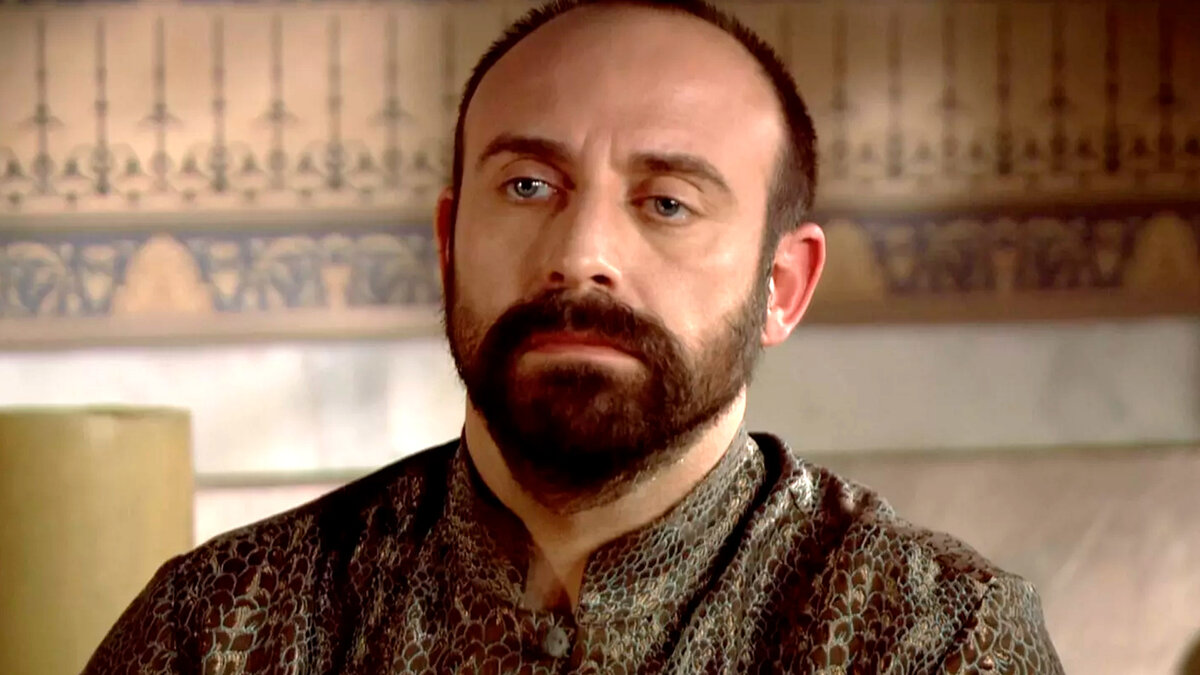 Кадр из сериала «Великолепный век»