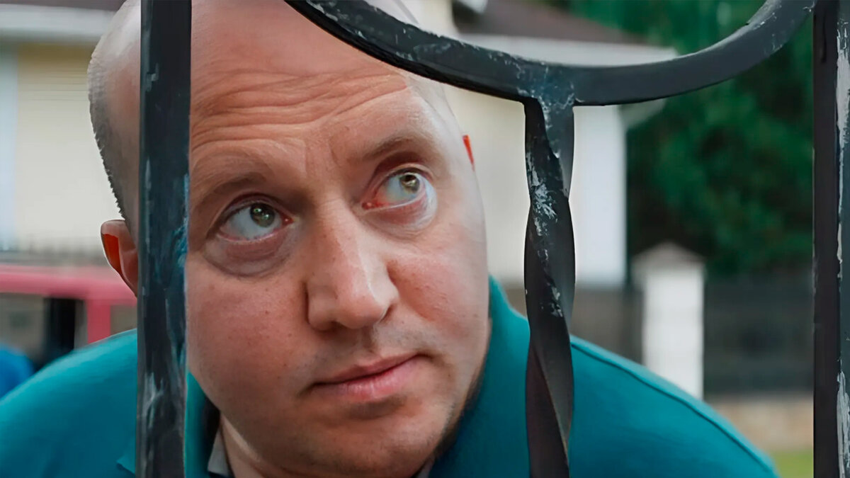 Сергей Бурунов в фильме «Родные»