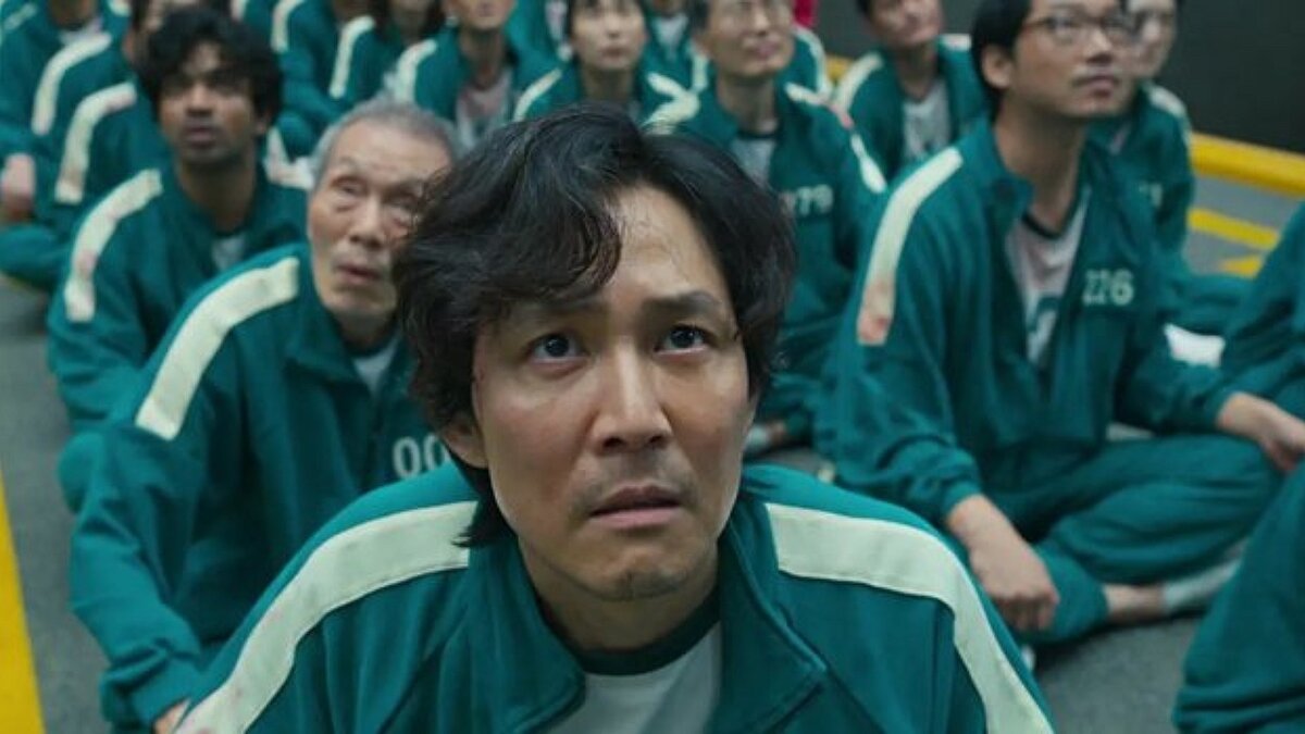 Кадр из сериала «Игра в кальмара» (2021-2024)
