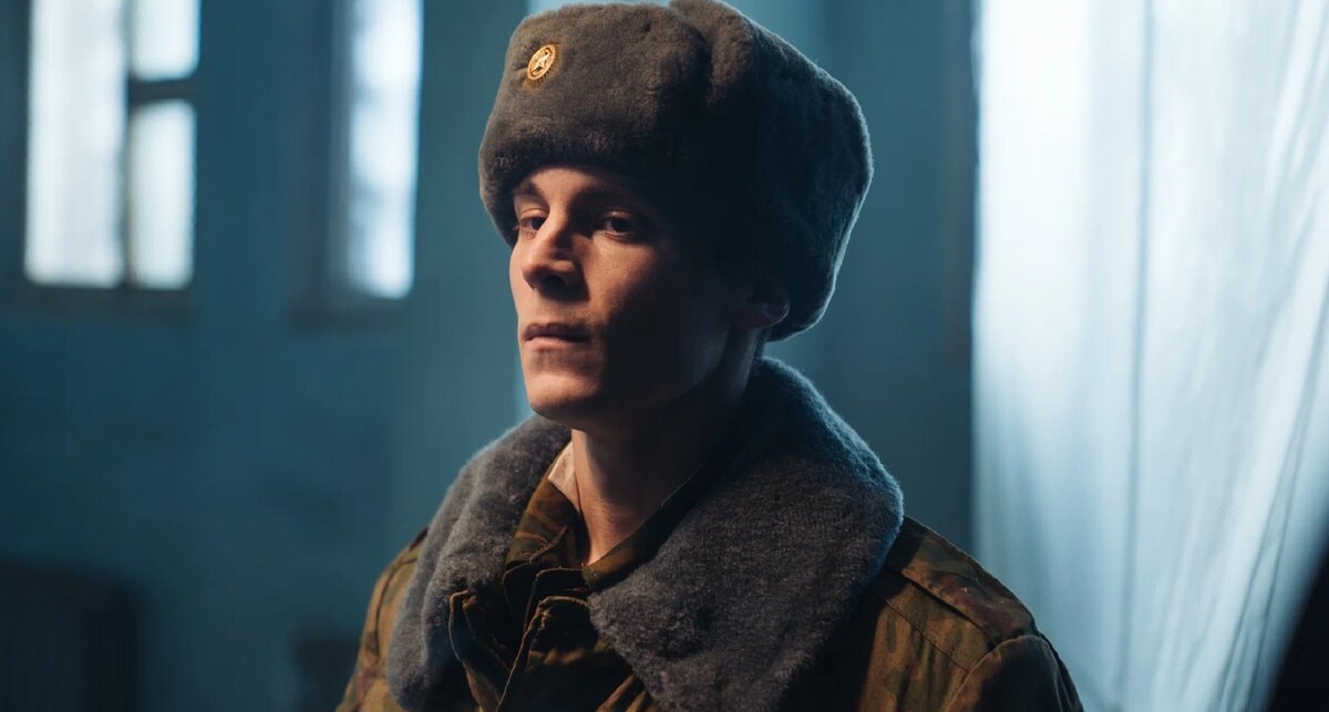 Кадр из сериала «Аутсорс»