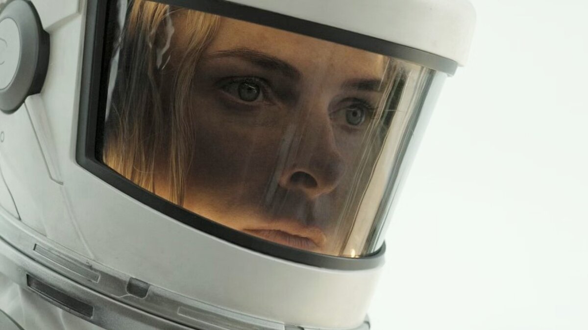 Кадр из сериала «Укрытие» (2023-2024)