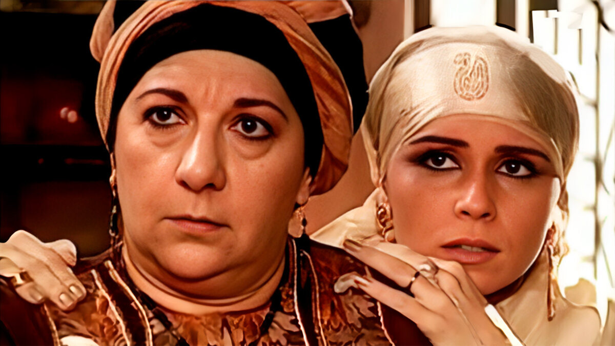 Кадр из сериала «Клон» (2001)