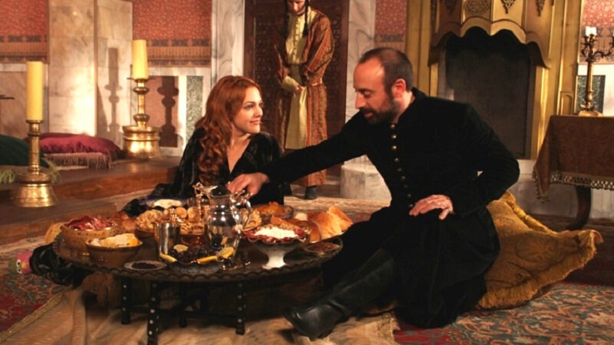 Кадр из сериала «Великолепный век»