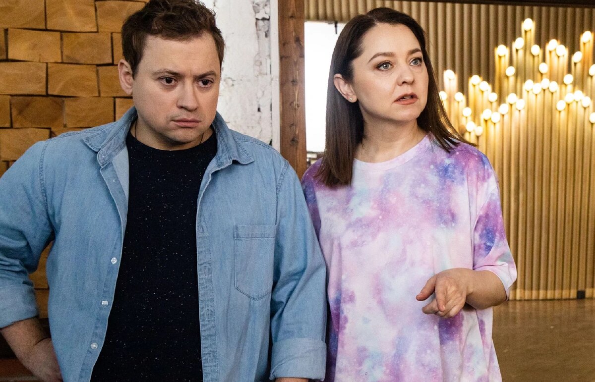 Кадр из сериала «СашаТаня»