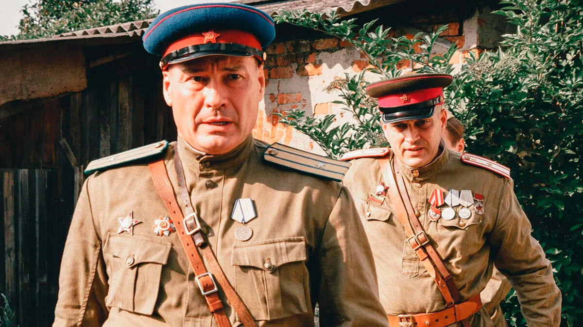 Кадр из сериала «По законам военного времени»
