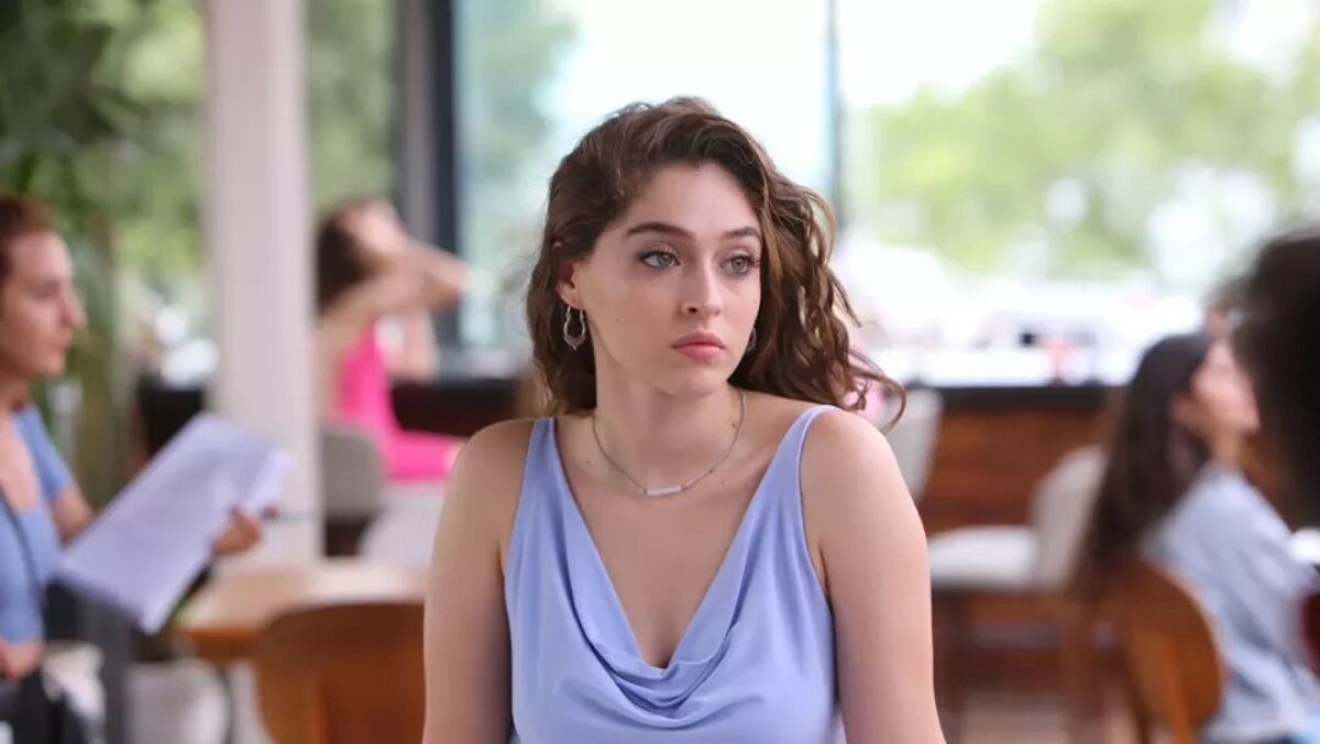 Для тех, кто уже устал от «Зимородка»: 5 турецких сериалов с крутым сюжетом и красивыми актерами
