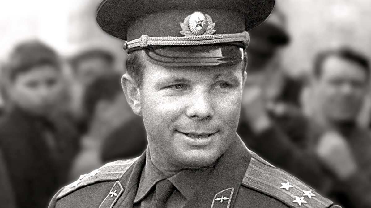 Целовался с ней публично: ахнете, увидев иностранную возлюбленную Гагарина
