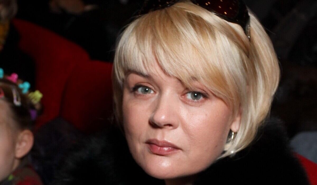 52-летняя Меньшова отказалась от фильтров и макияжа: «Сейчас начнут восхвалять»