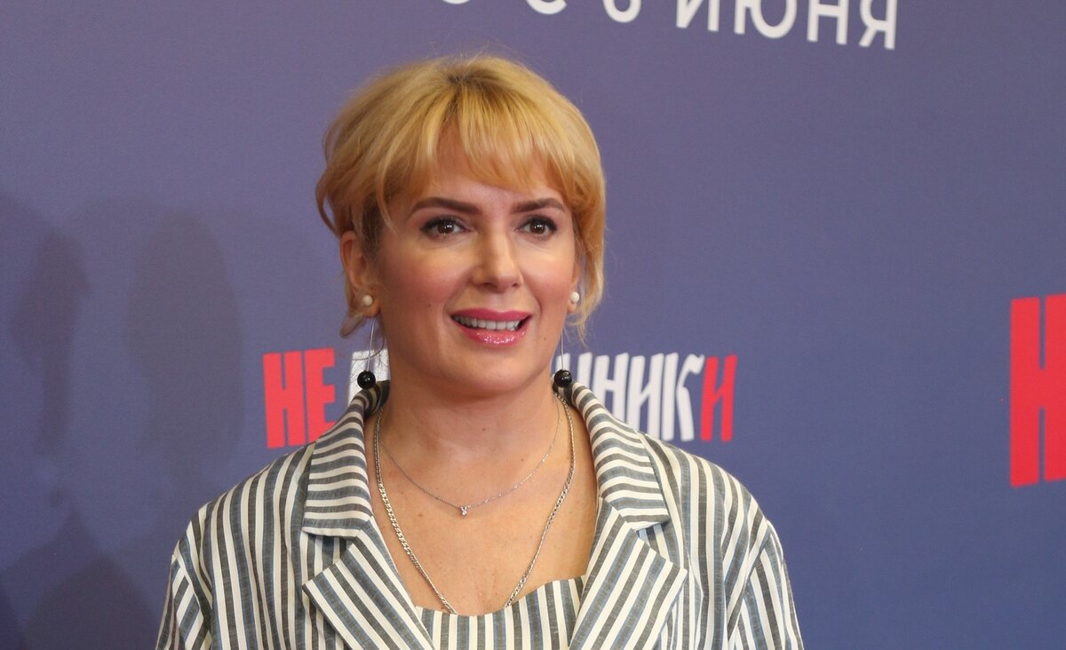 Через суд оспаривал отцовство: почему муж Марии Порошиной решил с ней развестись 