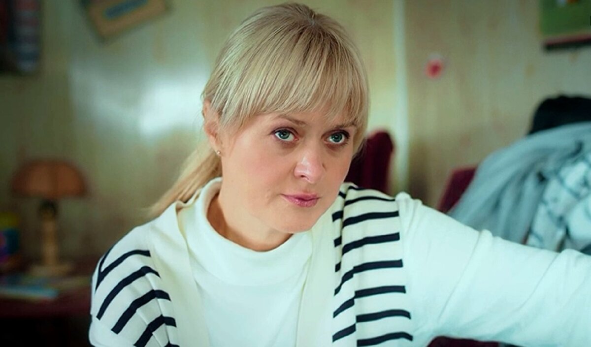 Кадр из сериала «Васнецова»
