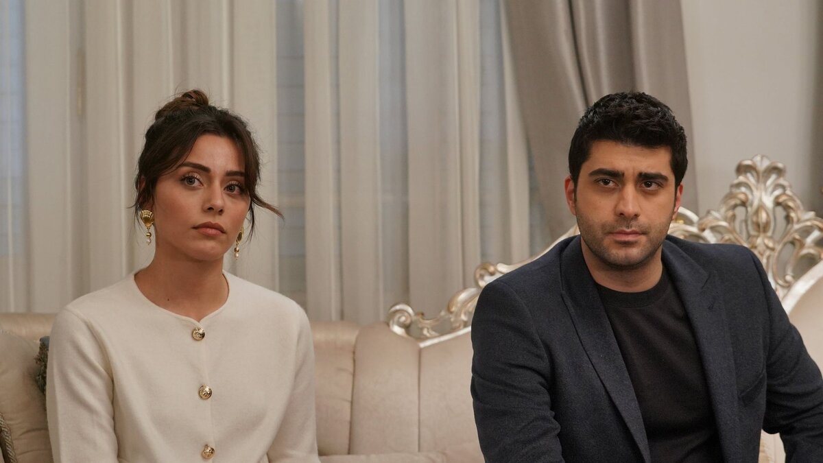 Кадр из сериала «Клюквенный щербет»
