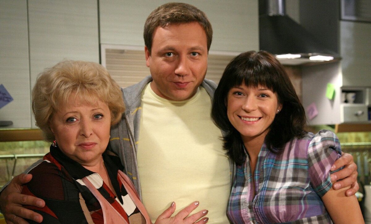 Кадр из сериала «Воронины»