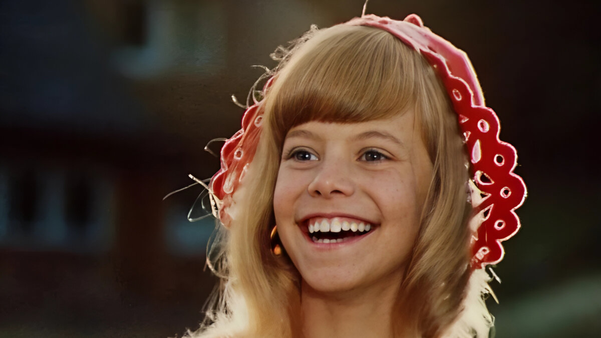 Красную Шапочку должна была играть совсем не Поплавская: юную актрису обожали в СССР