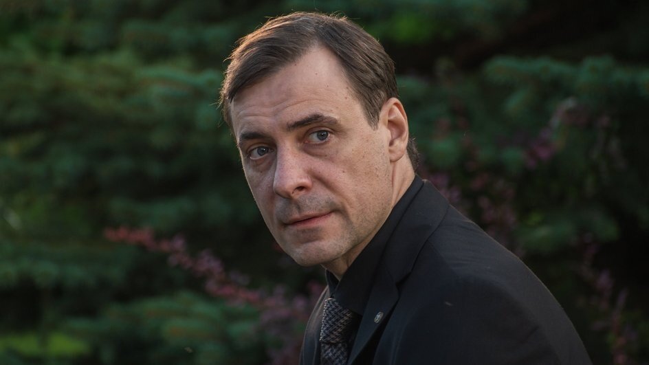 Кадр из сериала «Минута тишины» (2025)