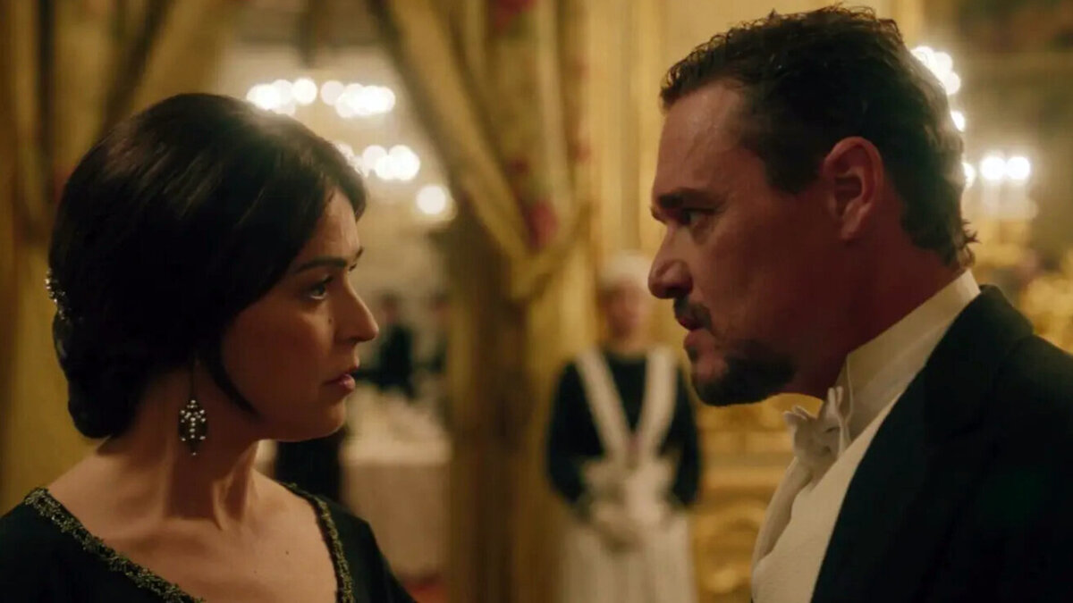 Кадр из сериала «Бистро «Ла Фаворита»»