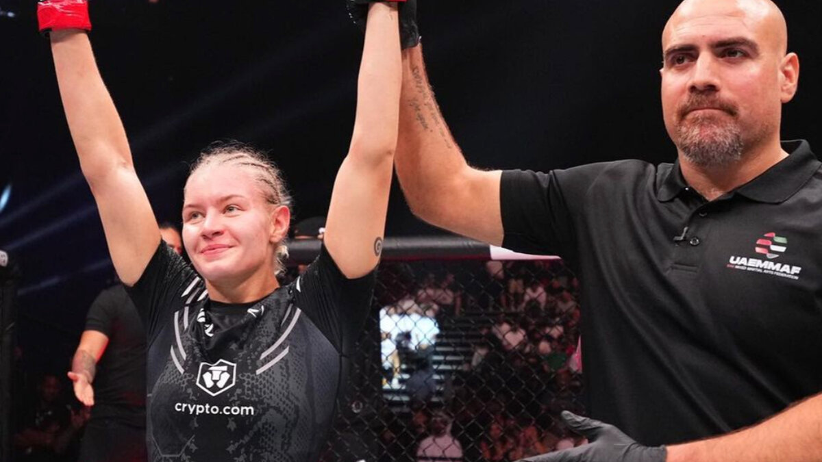 Сильная и невероятно красивая: россиянка выступила на UFC и свела  иностранцев с ума