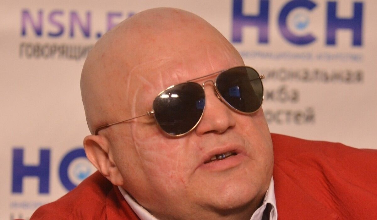 Стаса Барецкого задержали за организацию марафона с гробами: «Мы 90-е прошли»