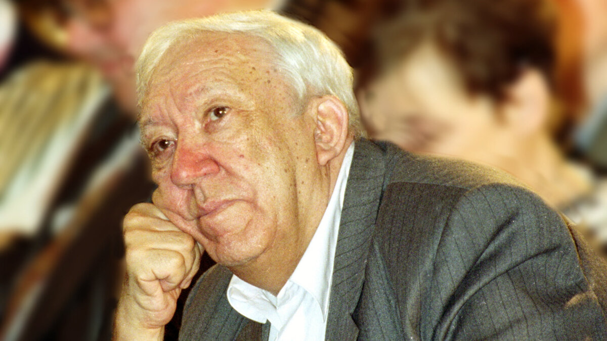 Мудрая мысль «Балбеса»: эта цитата Никулина о счастье даже циников заставит задуматься Мудрая мысль «Балбеса»: эта цитата Никулина о счастье даже циников заставит задуматься