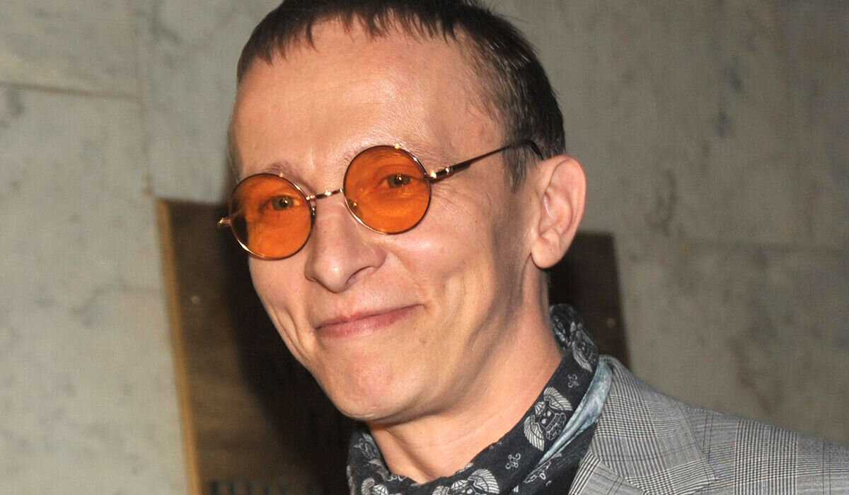 «Застеснялся зайка-интурист»: Охлобыстин оценил критику Фила из «Интернов» в адрес России