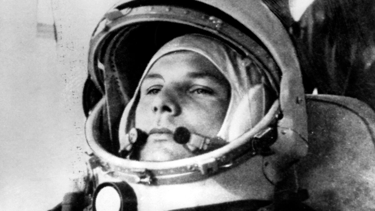 Гагарин не должен был лететь в космос: вы точно не знали, к какой хитрости он прибегнул