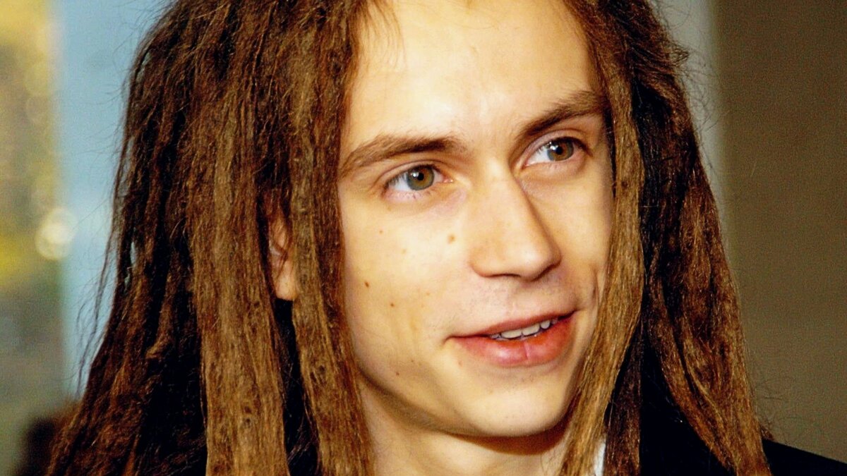 Сыну покойного Децла 17 лет: вот как Тони выглядит сегодня