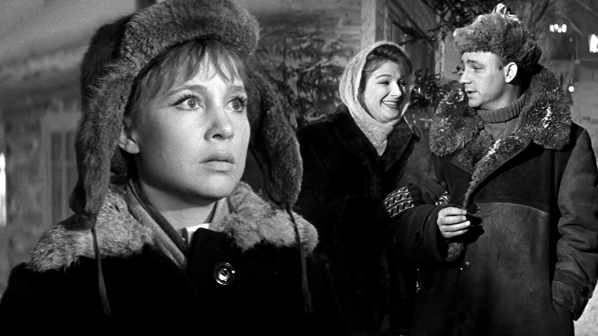 «Беспардонные хабалки берут свое»: миллениалы прозвали легендарных «Девчат» «матерой антисоветчиной» — и призвали забыть фильм насовсем