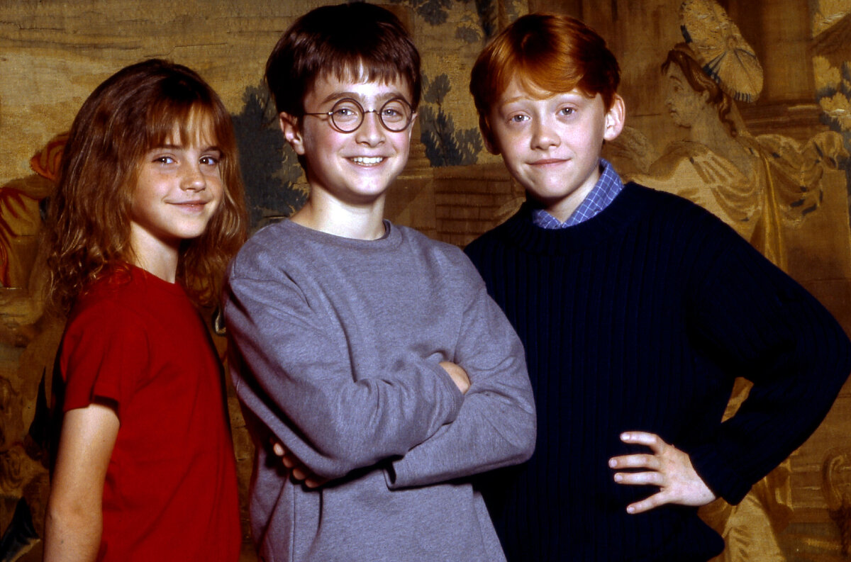 Детки выросли: вот как теперь выглядят Гарри, Рон, Гермиона и другие звезды легендарного фильма