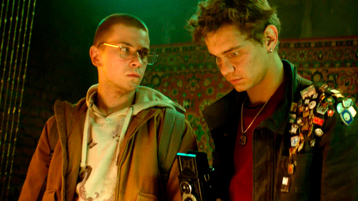 И близко не «Слово пацана: новый сериал о 90-х с «Турбо» «На автомате» не оправдал ожиданий