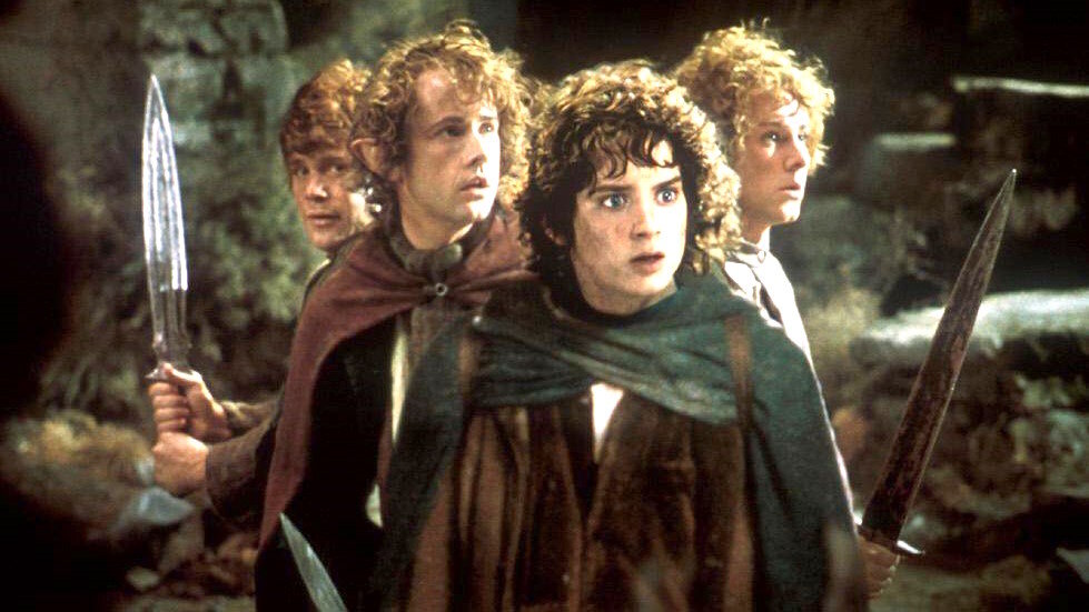 How Tall Is Elijah Wood And How Old Was He During 'Lord Of The Rings'