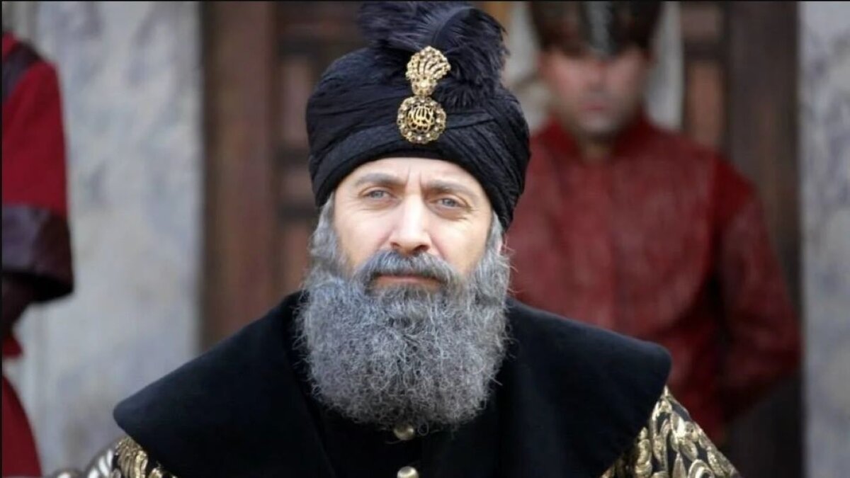 Почему Сулейман был худшим мужем, правителем и отцом: и дело вовсе не в казни Мустафы