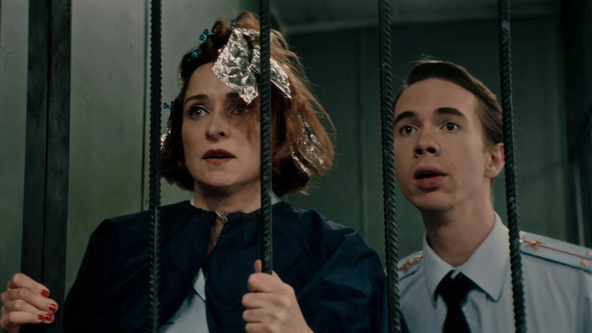 Зрители хохочут до слез: 10 криминальных сериалов из России с искрометным юмором