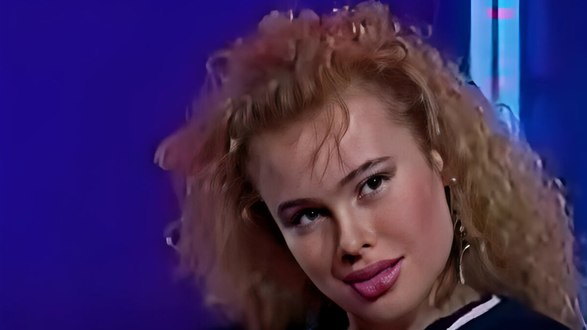 Недолго блистала: как сегодня живет певица Барби, которую обожали в 90-е (фото)