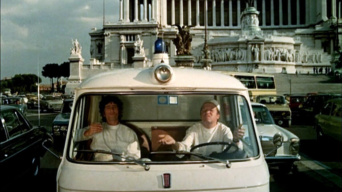 Кадр из фильма «Невероятные приключения итальянцев в России»