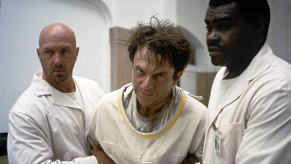 Кадр из фильма «В пасти безумия» (1994)