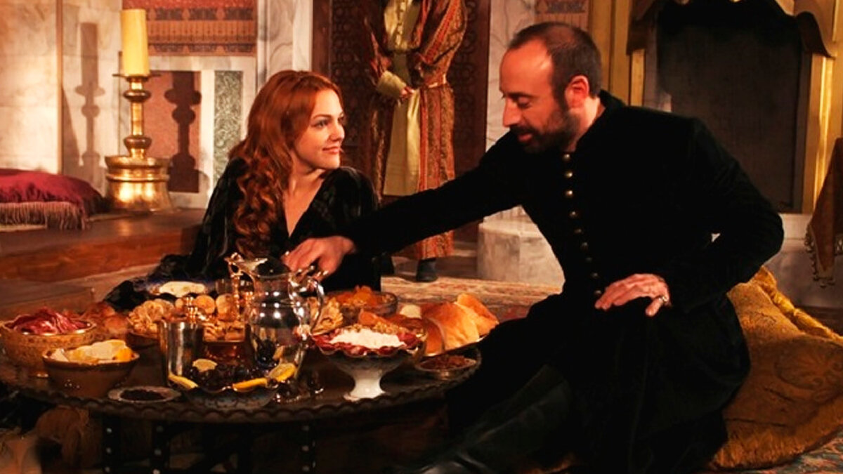 Любимые блюда османских султанов и их членов семьи: чем кормили правителей Великой империи