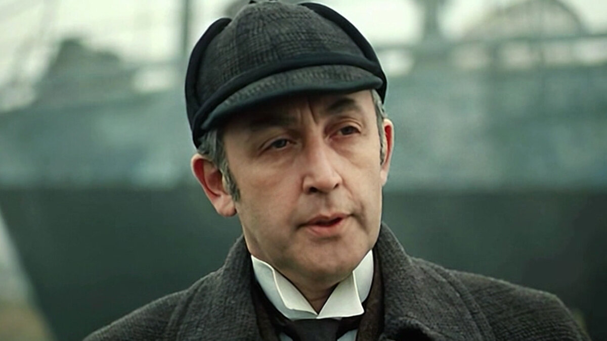 Интеллигенты так себя не ведут: режиссер поседел из-за выходок Ливанова в «Шерлоке Холмсе»