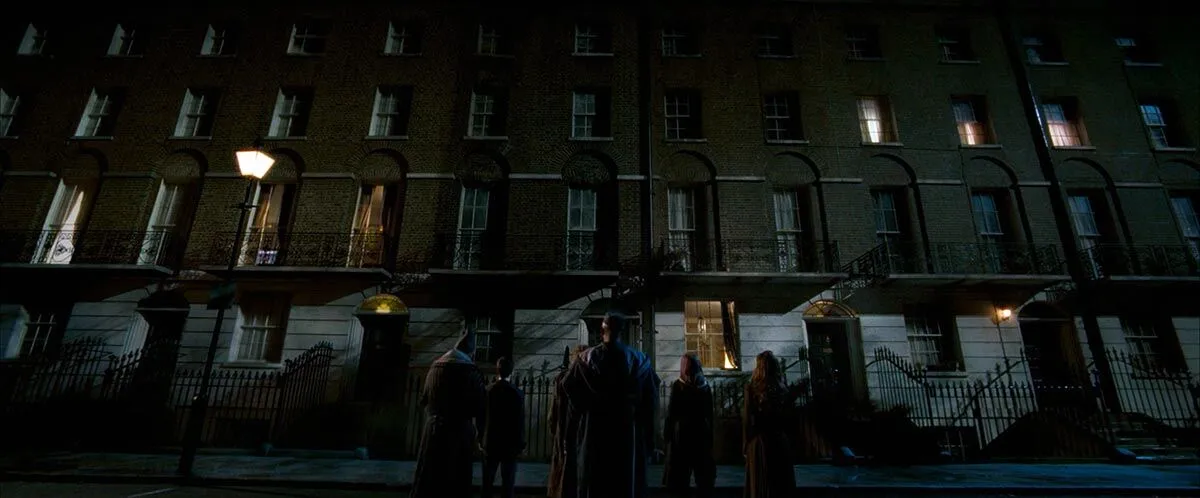 These Oddities in 'Harry Potter' are Not Usually Given Much Attention: Logical Inconsistencies and Unanswered Mysteries Still from the movie 'Harry Potter and the Deathly Hallows'